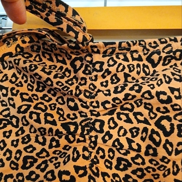 Tube top - Leopard Print - Picture 3 of 5